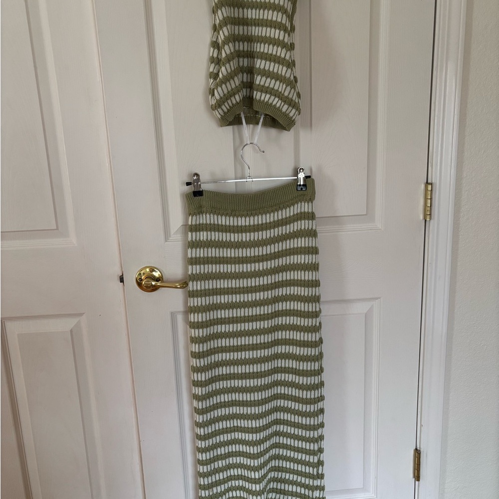 Sabo Skirt Knit Set